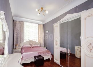 Продается трехкомнатная квартира, 83.5 м2, Екатеринбург, улица Миномётчиков, 62, улица Миномётчиков