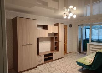3-комнатная квартира в аренду, 42 м2, Лениногорск, проспект Шашина, 23