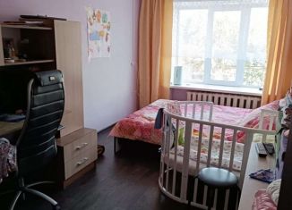 Продается двухкомнатная квартира, 40.5 м2, село Бакалы, площадь Ворошилова