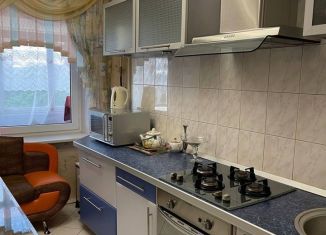 Аренда 2-ком. квартиры, 50 м2, Санкт-Петербург, улица Чекистов, улица Чекистов