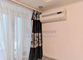 Продается 2-ком. квартира, 41 м2, Нижний Новгород, улица Обухова, 49, метро Чкаловская