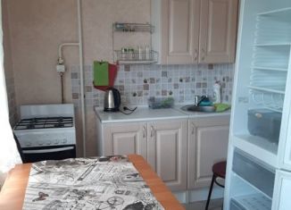 Аренда 1-комнатной квартиры, 33 м2, Высоковск, улица Ленина, 26