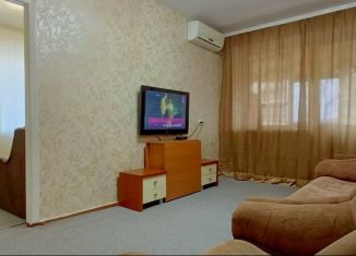Сдаю 2-комнатную квартиру, 45 м2, Крым, Нижнегорская улица, 50