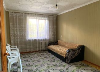 Сдам 4-комнатную квартиру, 76 м2, Будённовск, 8-й микрорайон, 6