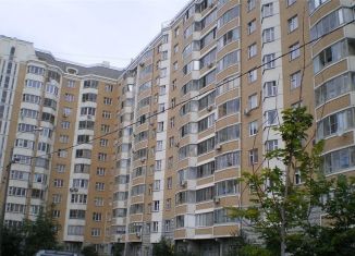 Продам 2-комнатную квартиру, 51.8 м2, Москва, Святоозёрская улица, 26, метро Лухмановская