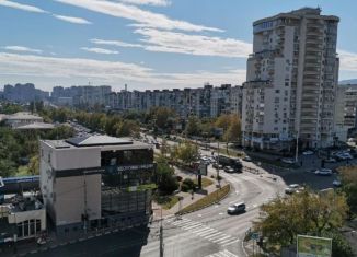 Аренда трехкомнатной квартиры, 68 м2, Краснодарский край, улица Дзержинского, 156