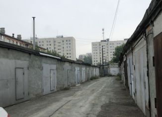 Продаю гараж, 18 м2, Асбест, улица Чапаева, 30