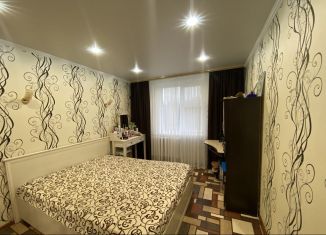 3-комнатная квартира на продажу, 67.9 м2, поселок городского типа Джалиль, улица Ахмадиева, 5