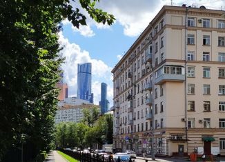 Продается двухкомнатная квартира, 55 м2, Москва, Красногвардейский бульвар, 9, Красногвардейский бульвар