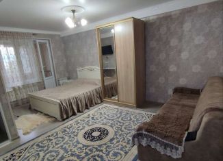 Сдам однокомнатную квартиру, 38 м2, Дагестан, посёлок городского типа Дубки, 33
