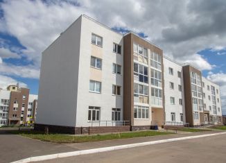 Продам двухкомнатную квартиру, 61.3 м2, село Миловка, улица Довлатова, 2