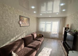 Продается двухкомнатная квартира, 46 м2, Менделеевск, улица Бурмистрова