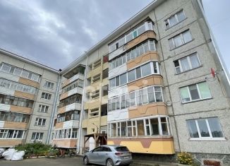 Продается 2-комнатная квартира, 64.4 м2, поселок Карагандинский, улица Водозабор, 10