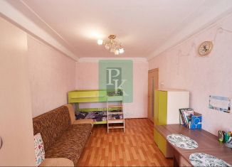 Продаю 2-комнатную квартиру, 44 м2, Севастополь, улица Павла Корчагина, 36