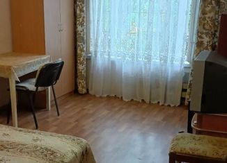 Аренда комнаты, 15 м2, Москва, Беловежская улица, 61, станция Немчиновка