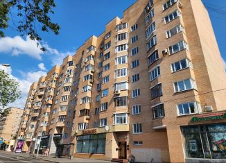 Продается трехкомнатная квартира, 70 м2, Москва, улица Грузинский Вал, 14, ЦАО