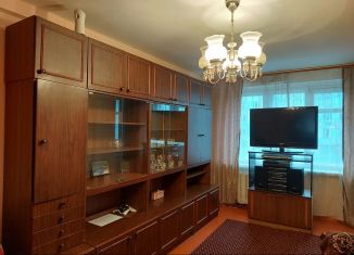 Продается 3-комнатная квартира, 57.8 м2, Норильск, Надеждинская улица, 8