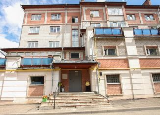 Продажа 3-комнатной квартиры, 98 м2, Костромская область, улица Симановского, 81