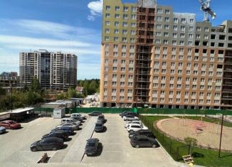 Продажа двухкомнатной квартиры, 55 м2, Удмуртия, улица Холмогорова, 107