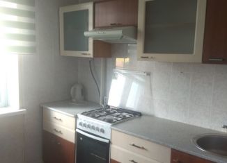 Сдам 1-комнатную квартиру, 33 м2, Оренбург, улица Чкалова, 57