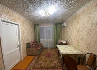Продажа 2-комнатной квартиры, 40 м2, Астрахань, улица Николая Ветошникова, 33