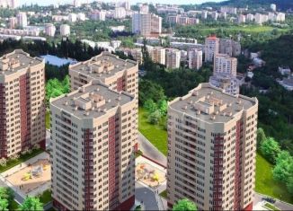 Продаю гараж, 10 м2, Ялта, улица Кирова, 155Ак1