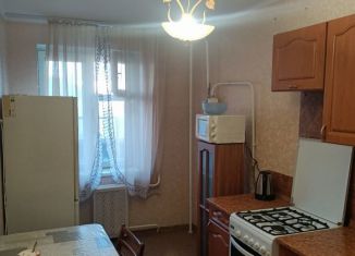 Продаю 1-комнатную квартиру, 39 м2, Альметьевск, улица Шевченко, 138