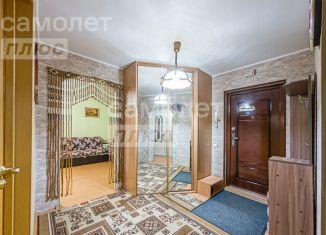 Продам двухкомнатную квартиру, 43.5 м2, Екатеринбург, метро Площадь 1905 года, улица Пирогова, 4