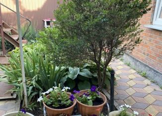 Сдается в аренду дом, 50 м2, Таганрог, Смирновский переулок, 93