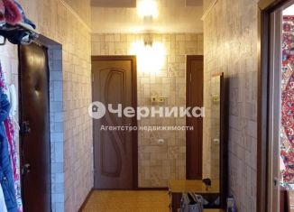 2-комнатная квартира на продажу, 48 м2, Новошахтинск, улица Волна Революции, 38