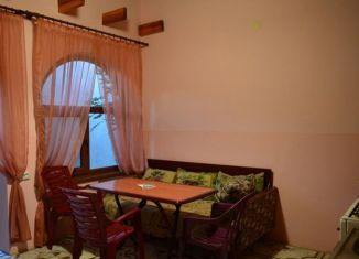 Аренда дома, 200 м2, Судак, квартал Асрет, 12