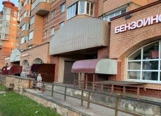 Продаю помещение свободного назначения, 80.5 м2, Псков, Юбилейная улица, 36