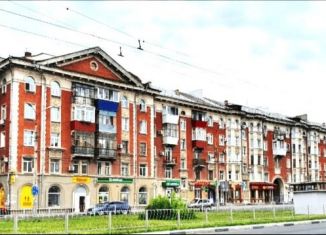 Сдам в аренду торговую площадь, 68.3 м2, Самара, улица Победы, 95