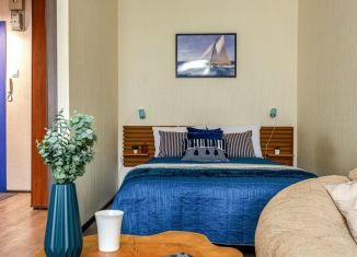 Сдаю 1-ком. квартиру, 42 м2, Петергоф, Собственный проспект, 34