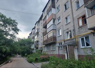 Продажа 3-комнатной квартиры, 57 м2, Барнаул, улица Георгия Исакова