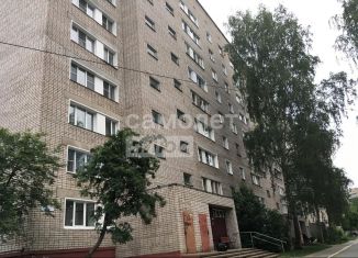 Продажа 2-комнатной квартиры, 50.4 м2, Кирово-Чепецк, улица Алексея Некрасова, 15