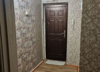 Сдаю 1-ком. квартиру, 30 м2, Таштагол, улица Ленина, 48