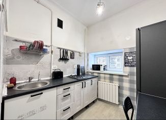 Сдается 1-комнатная квартира, 30 м2, Санкт-Петербург, Среднеохтинский проспект, 31, Среднеохтинский проспект