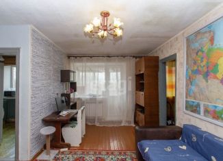 Продажа 2-комнатной квартиры, 42.1 м2, Тобольск, улица Семёна Ремезова, 120