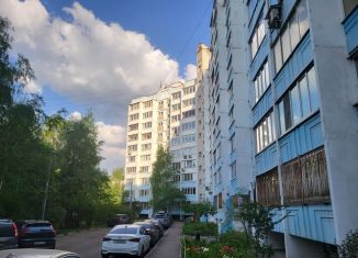 Продается 5-комнатная квартира, 145 м2, Мытищи, Шараповская улица, 1