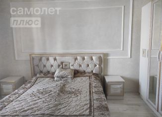 Продам 3-комнатную квартиру, 98 м2, Грозный, бульвар Султана Дудаева, 20