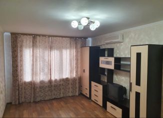 Сдам 1-ком. квартиру, 40 м2, Краснодар, проезд Репина, 20, микрорайон Репино