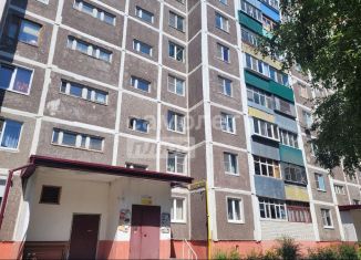 Продам трехкомнатную квартиру, 60.3 м2, Курская область, улица Косухина, 34