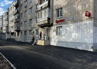 Продается торговая площадь, 157.2 м2, Казань, улица Мазита Гафури, 7