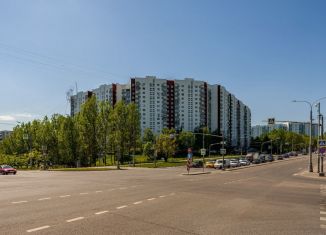 Продам однокомнатную квартиру, 46.3 м2, Москва, Новоясеневский проспект, 16к1