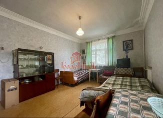 Продам 1-ком. квартиру, 32 м2, Карабаново, улица Мира, 7