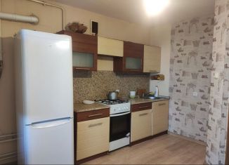 Продается 2-ком. квартира, 74 м2, Железногорск, улица Никитина, 9