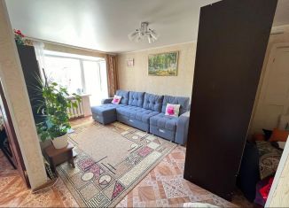 Продажа однокомнатной квартиры, 30 м2, Кумертау, улица Карла Маркса, 1