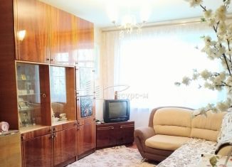 Продается двухкомнатная квартира, 52.5 м2, Выкса, микрорайон Жуковского, 8А