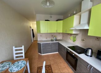 Продаю однокомнатную квартиру, 37.6 м2, деревня Сапроново, квартал Северный, 10, ЖК Эко Видное